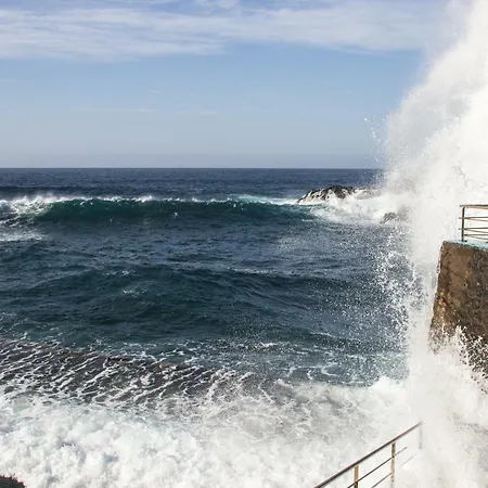 Acogedor Con Vista Al Mar Apartman *